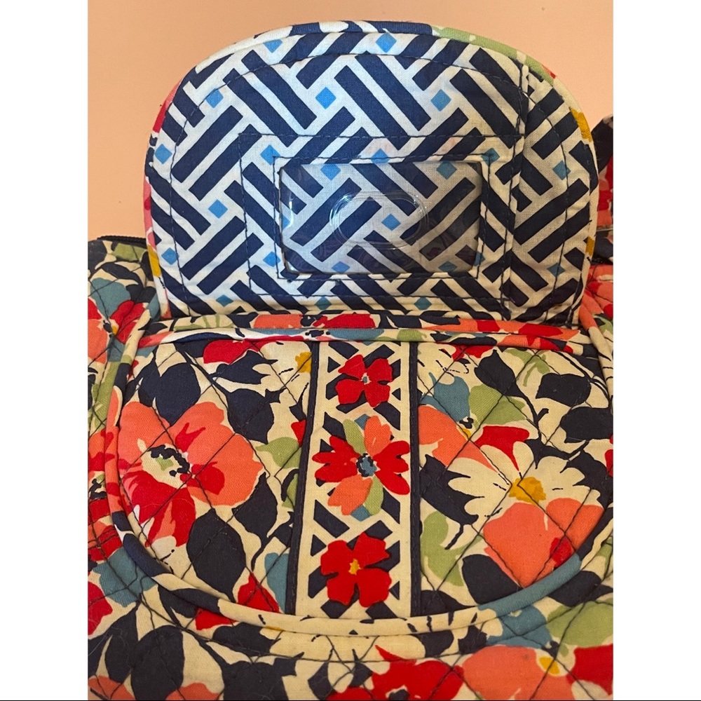 Vera Bradley Crossbody Purse - Picture 3 of 10